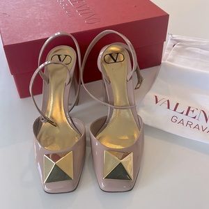 Brand new, in box, Valentino One Stud Heels